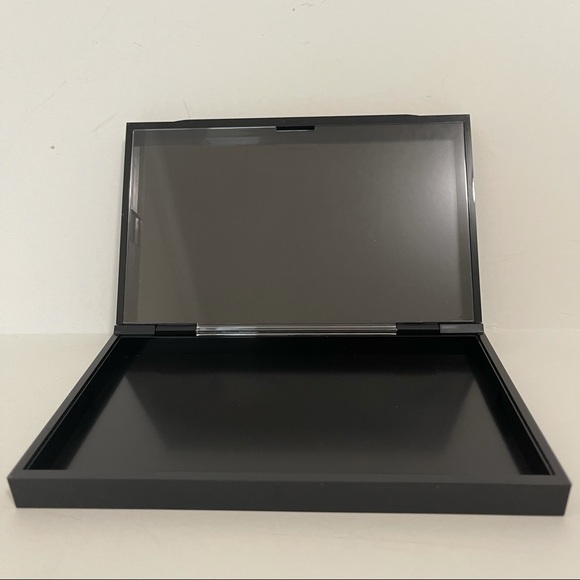 MAC Pro Palette Large Duo - Picture 5 of 5